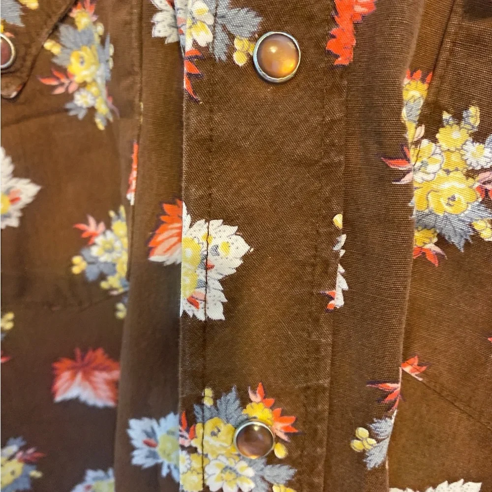 Rare 70s Women’s Brown Floral Western Shirt Copper Pearl Snaps Boho - Picture 8 of 11